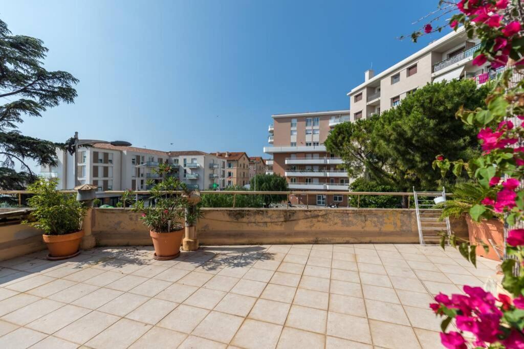 Appartement grande terrasse à coté Monaco&plage Saint-Antoine  Exterior foto
